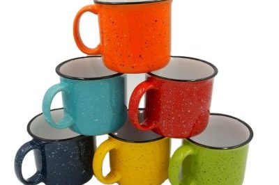 Ceramic enamel mug with white dots and rim (1)