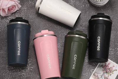 Coffee travel mugs with spill-proof lid (3)