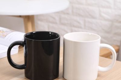 Creative straight simple ceramic mugs (2)