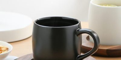 Extra large continental ceramic coffee mugs with cushion (3)