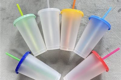Reusable frosted transparent plastic iced mug (1)