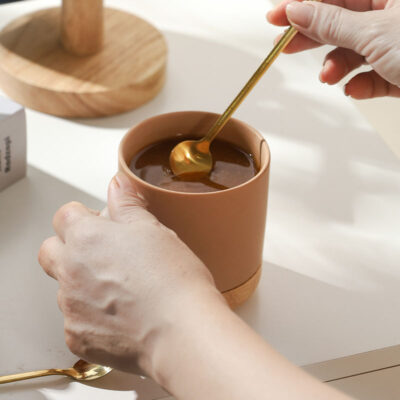 ceramic coffee cup with handle