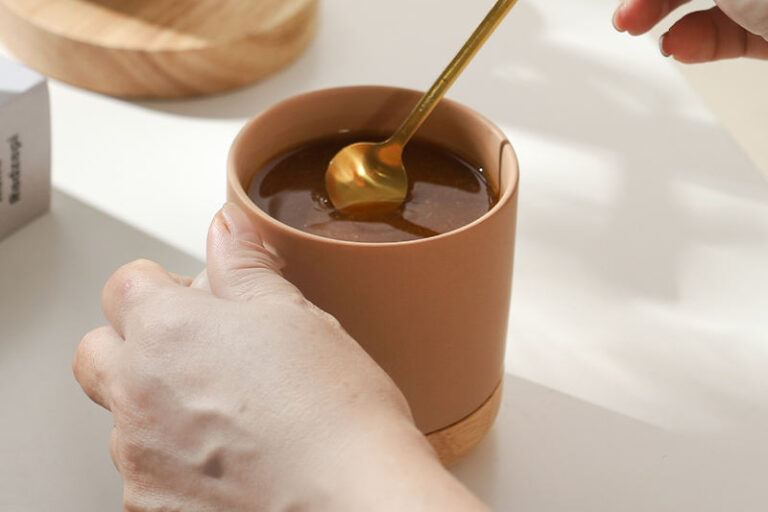 Custom Logo Ceramic Coffee Cup with Handle (3) ceramic coffee cup with handle