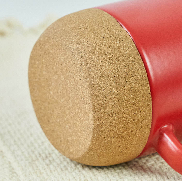 ceramic coffee mug with cork bottom
