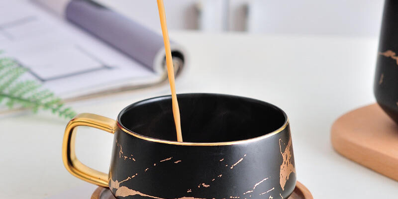 Marbled Ceramic Coffee Mug with Wooden Lid